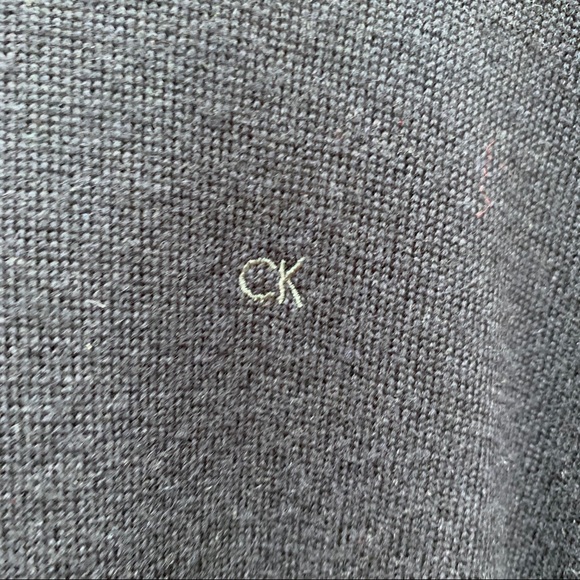 Calvin Klein Italian Merino Wool Navy Turtleneck - Picture 4 of 11